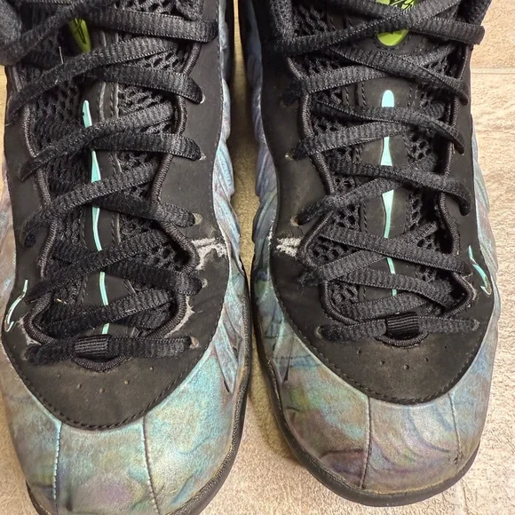 Nike Air Foamposite One Abalone GS Shoe Size 6Y Green AO8037-009 Preowned - Picture 8 of 8